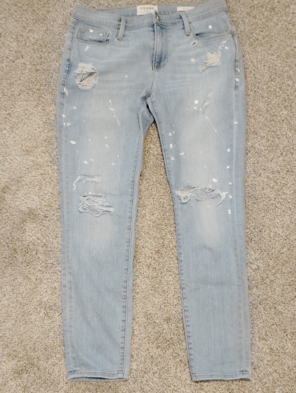 Frame Denim Light Wash Distressed Skinny Jeans with Paint Splatter